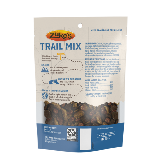Zuke’s Trail Mix Chicken Recipe dog treats back of packaging 